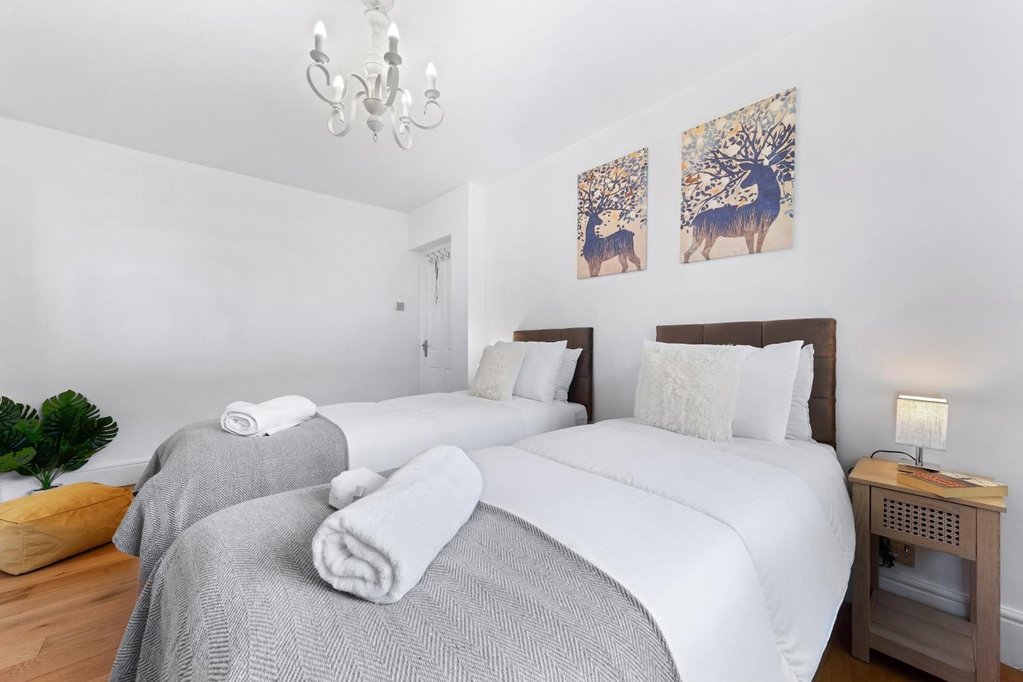 Clapham Serenity Garden Retreat With Free Parking London Exterior photo